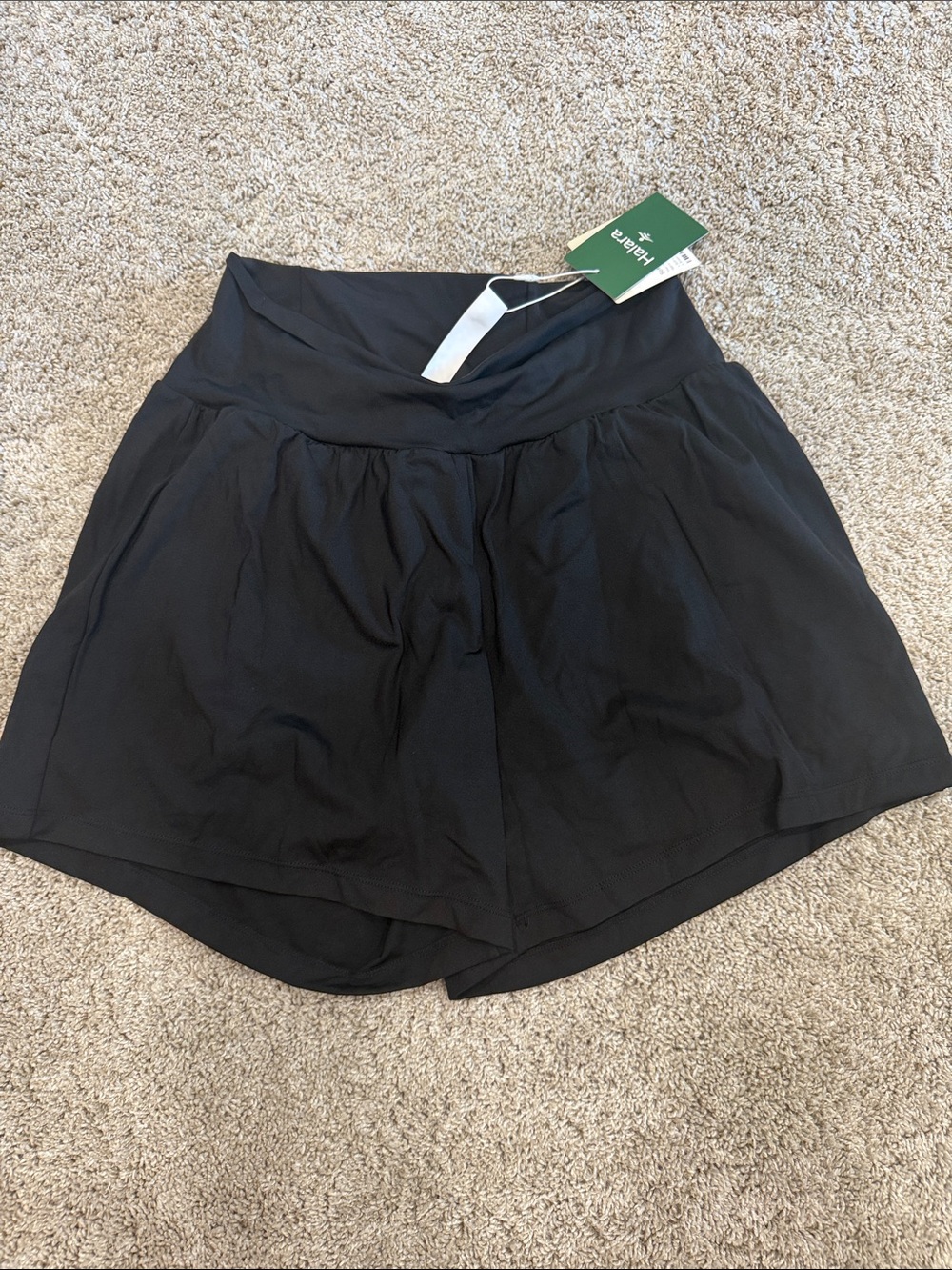 HALARA Black Women's Shorts with High Waist